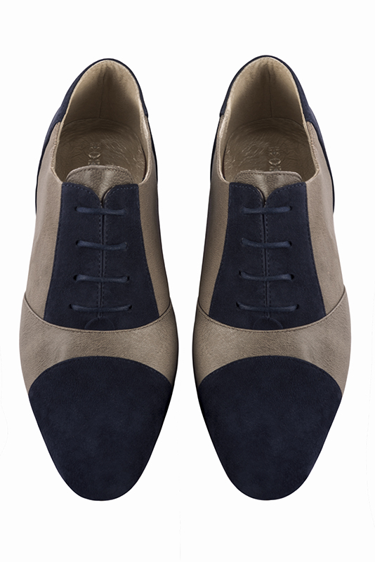 Navy blue and bronze beige women's essential lace-up shoes. Round toe. Low block heels. Top view - Florence KOOIJMAN